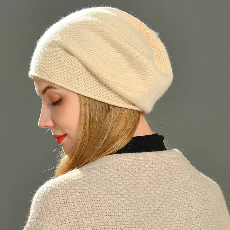 BONNET TRICOTÉ EN LAINE DE CACHEMIRE