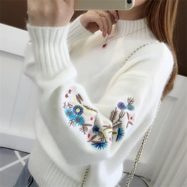 Cashmere Knitted Floral Embroidery Thick Sweater